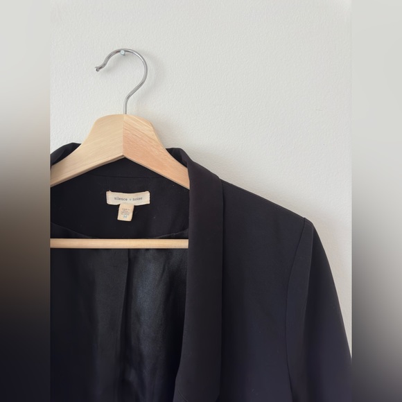 Silence + Noise Blazer - Picture 8 of 11